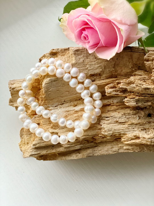 Käekett "NAISELIKKUS"